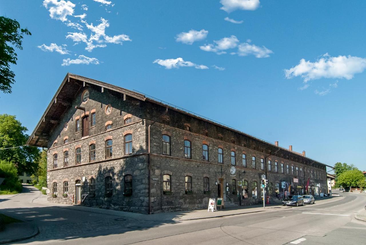 Kleinkunstbuehne Zur Post Beim John In Obing Otel Dış mekan fotoğraf
