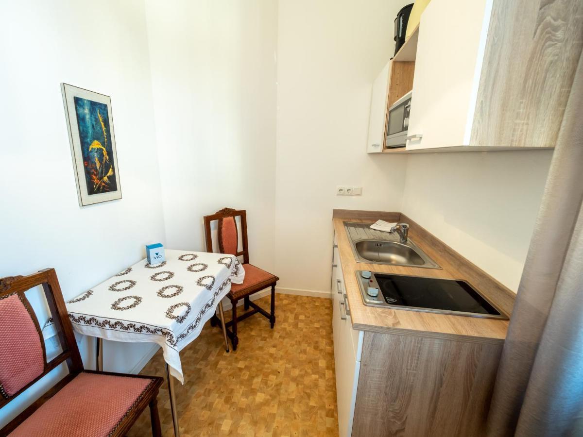 Kleinkunstbuehne Zur Post Beim John In Obing Otel Dış mekan fotoğraf